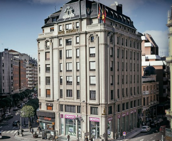 HOTEL OCCIDENTAL LEÓN ALFONSO V