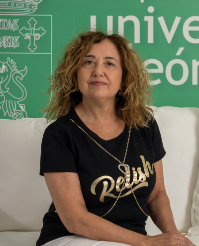 Prof. Dolores Gavier